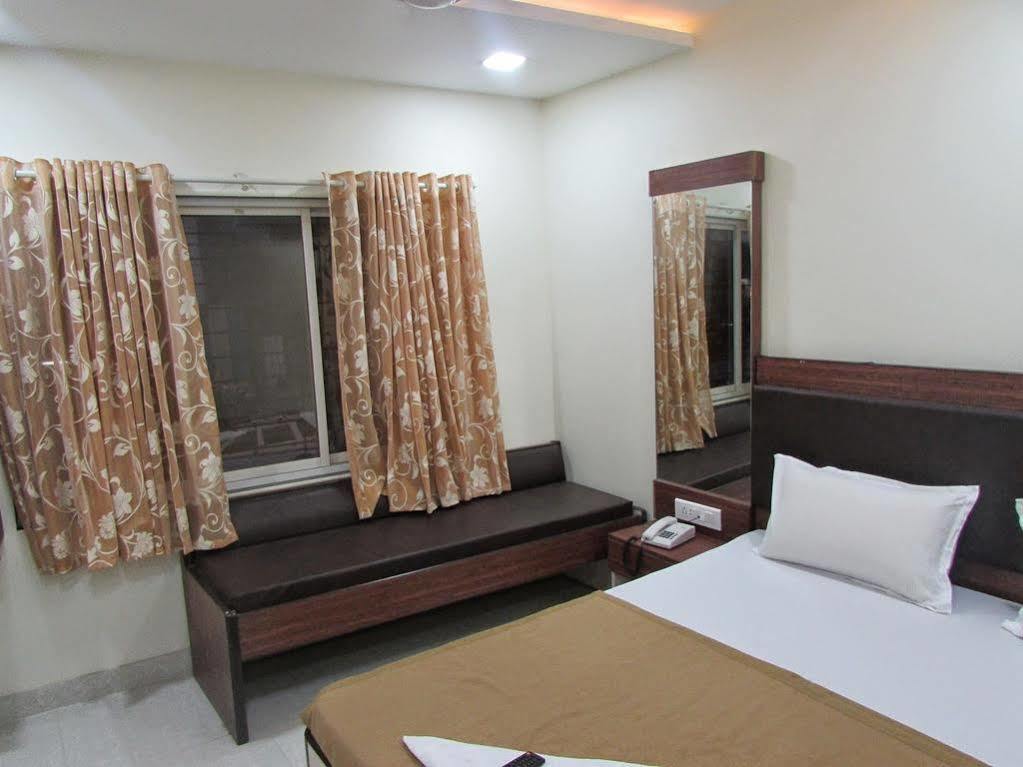 Royal Annex Hotel Mumbai Exterior foto